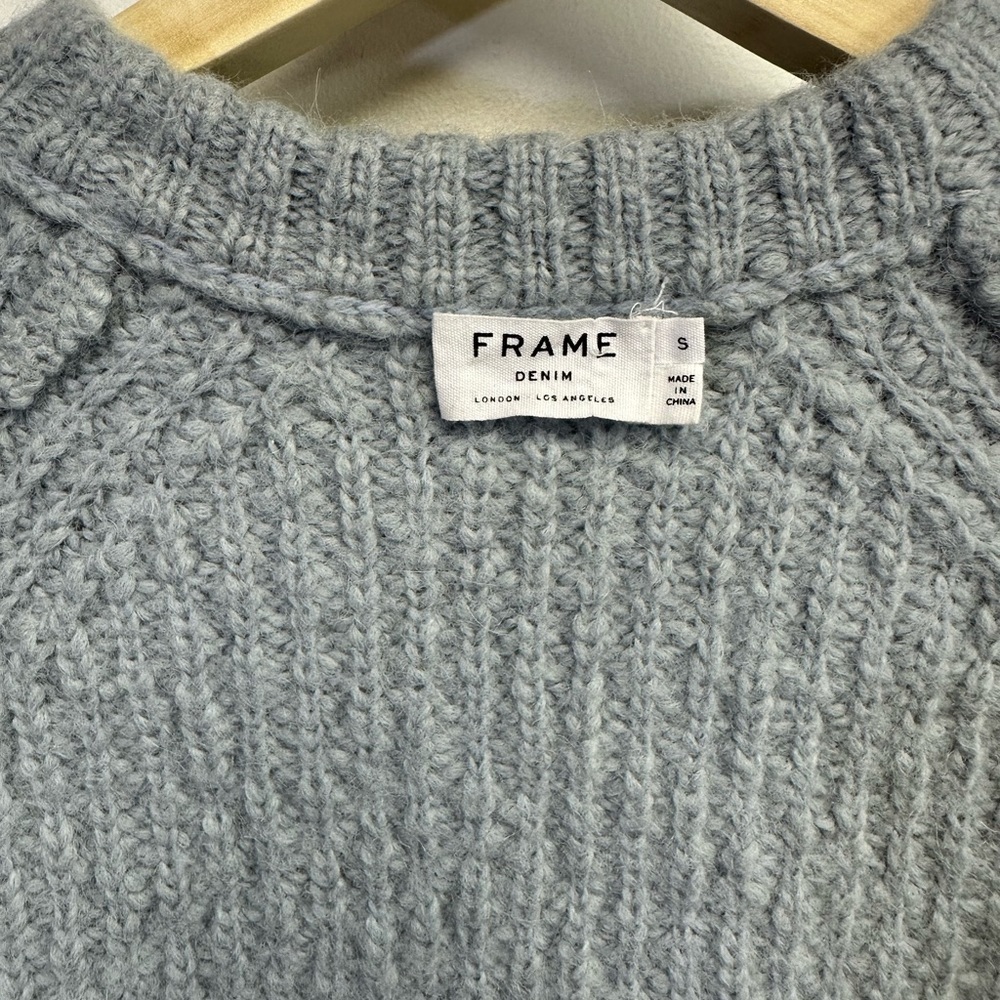 Frame, Alpaca Blend Cuffed Raglan Sweater In Powder Blue, Size Small - Picture 6 of 9